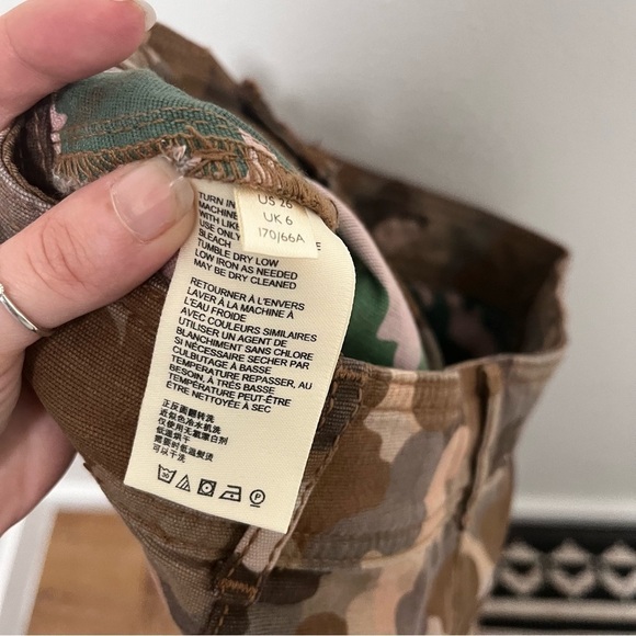 Anthropologie The Wanderer Camo Utility Shorts Size 26 - Picture 10 of 11